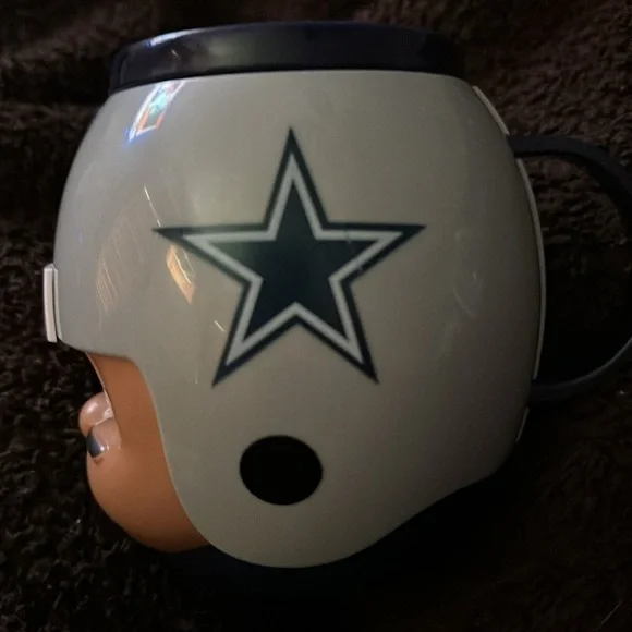 Dallas Cowboys NFL bundle, Two Mugs & 4 shot glasses Tailgate Fathers Day NEW